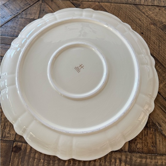 Royal Limited Holly Holiday serving dishes - Picture 7 of 10